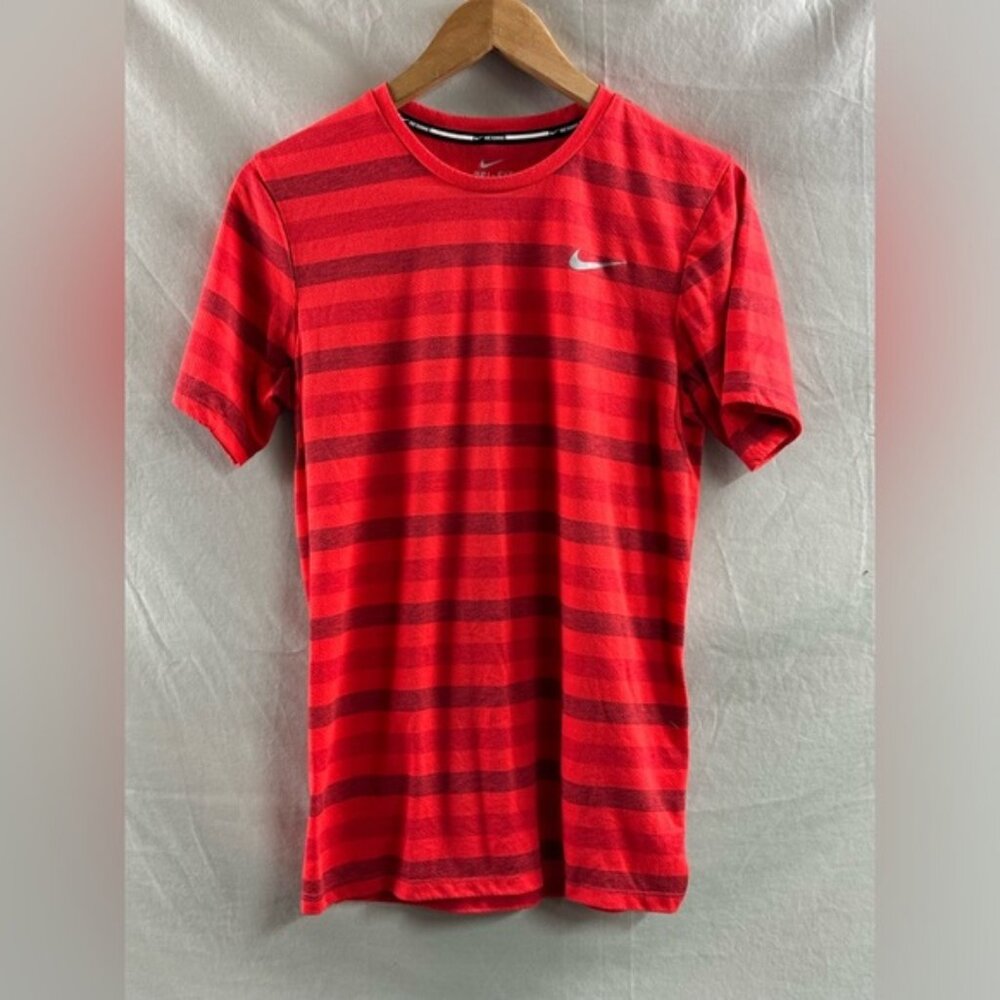 Nike Dri Fit Stripped T-Shirt Red